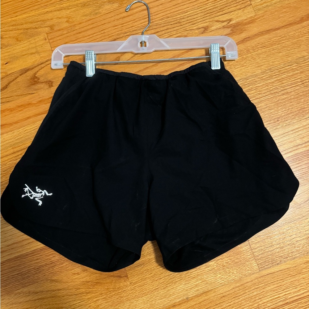 arcteryx women’s running shorts